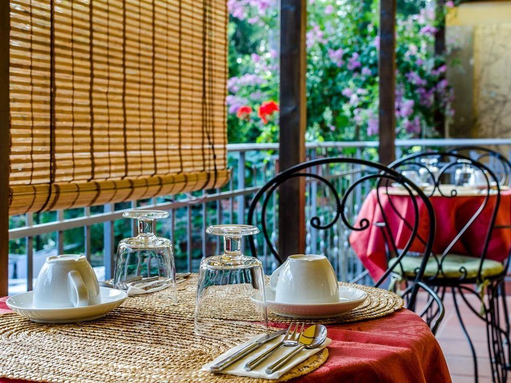 Alojamento de Acomodação e Pequeno-almoço Sangaggio House 3*