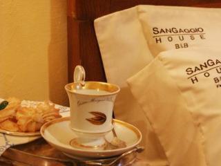 Alojamento de Acomodação e Pequeno-almoço Sangaggio House 3*